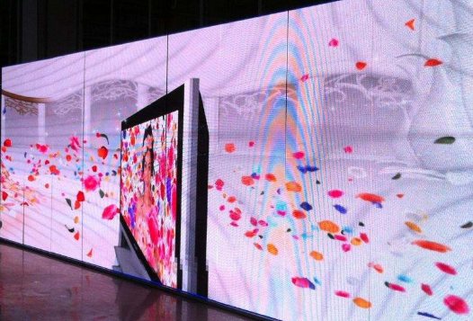 室內(nèi)全彩LED顯示屏的使用注意事項(xiàng)？